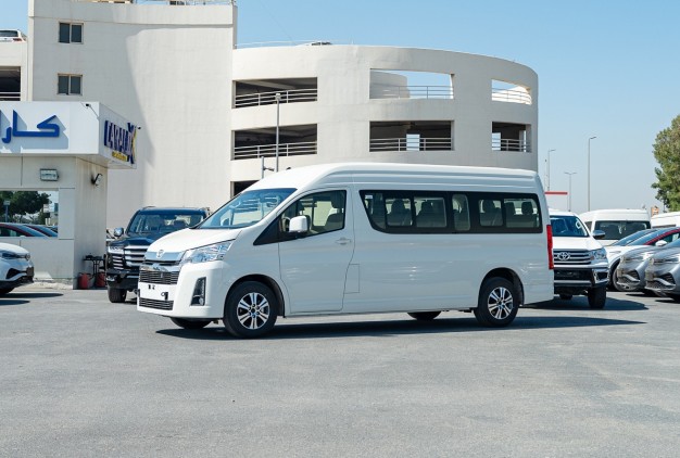 12 Seater Passenger car in UAE